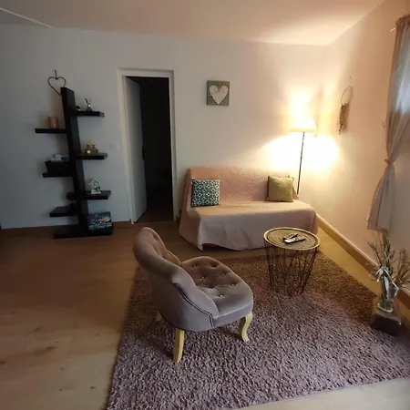 Lägenhet Dans Maison De Village Pinet (Herault)